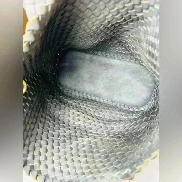 Large Woven Vegan Metallic Tote Bag With Tie Closure. - Picture 6 of 6